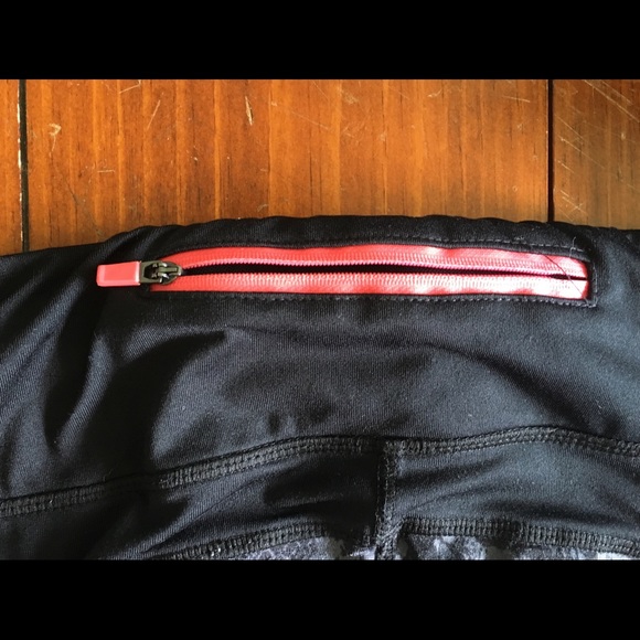 Ardene’s Active Leggings, Size Medium - Picture 4 of 6